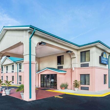 Days Inn By Wyndham Panama City/Callaway Eksteriør billede