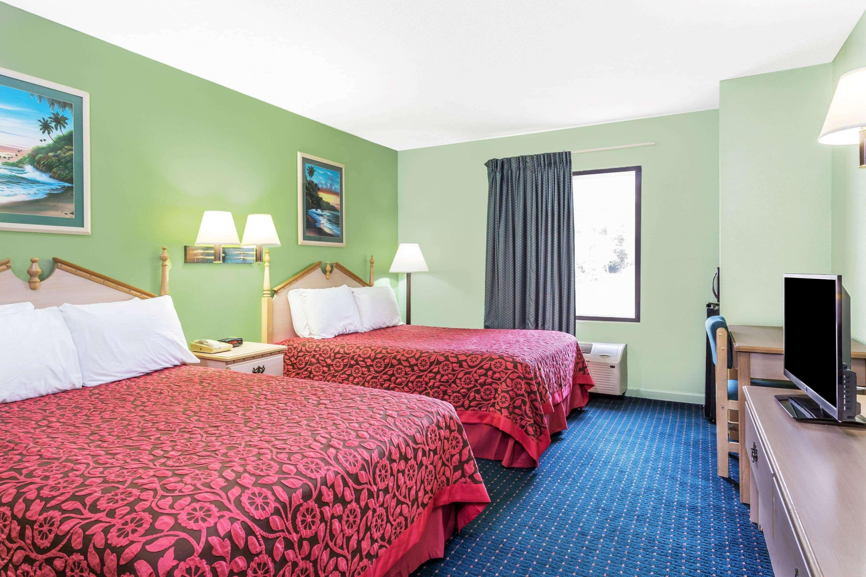 Days Inn By Wyndham Panama City/Callaway Eksteriør billede